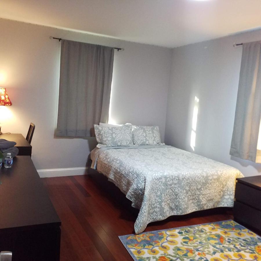 Fairmount House At The Mann Free Street Parking Quiet Spacious Gasthof *
