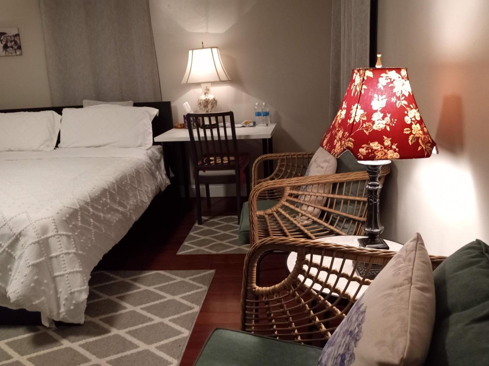 Fairmount House At The Mann Free Street Parking Quiet Spacious *