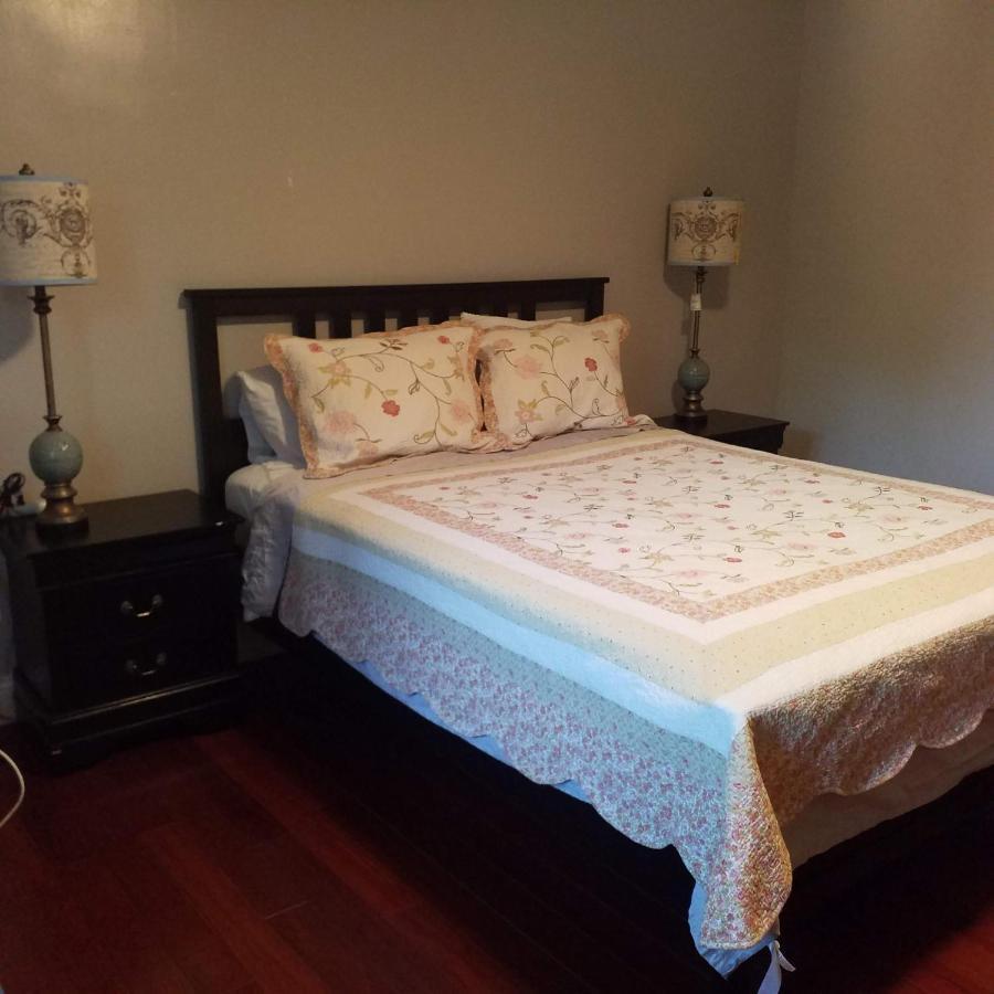 Guest house Fairmount House At The Mann Free Street Parking Quiet Spacious *