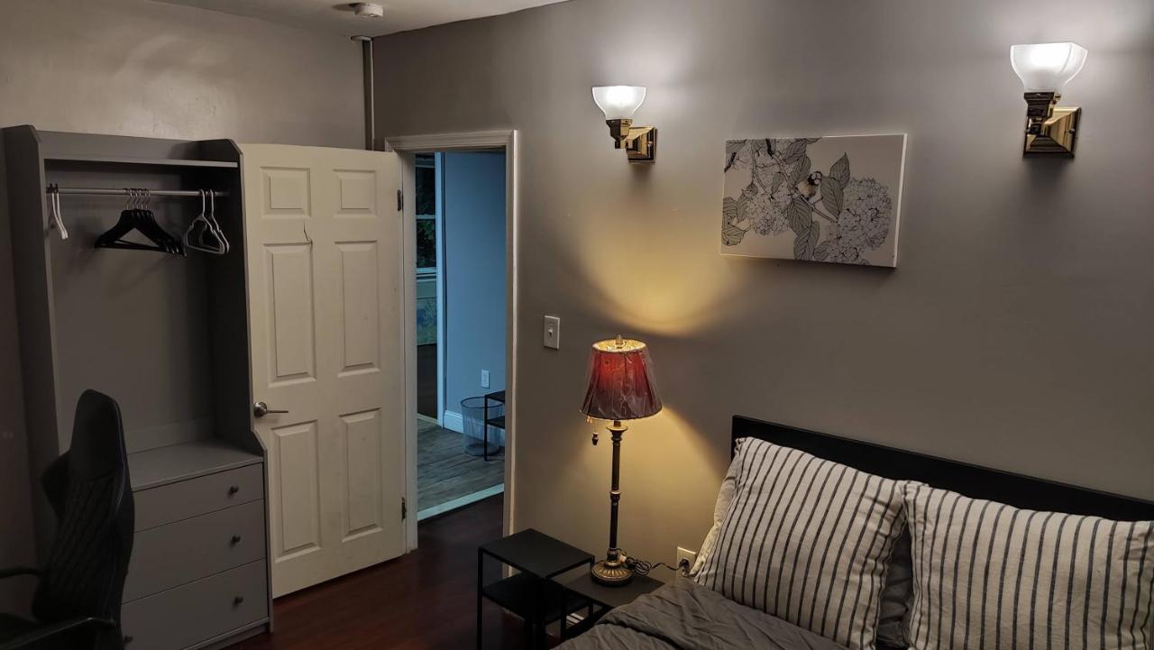 Guest house Fairmount House At The Mann Free Street Parking Quiet Spacious