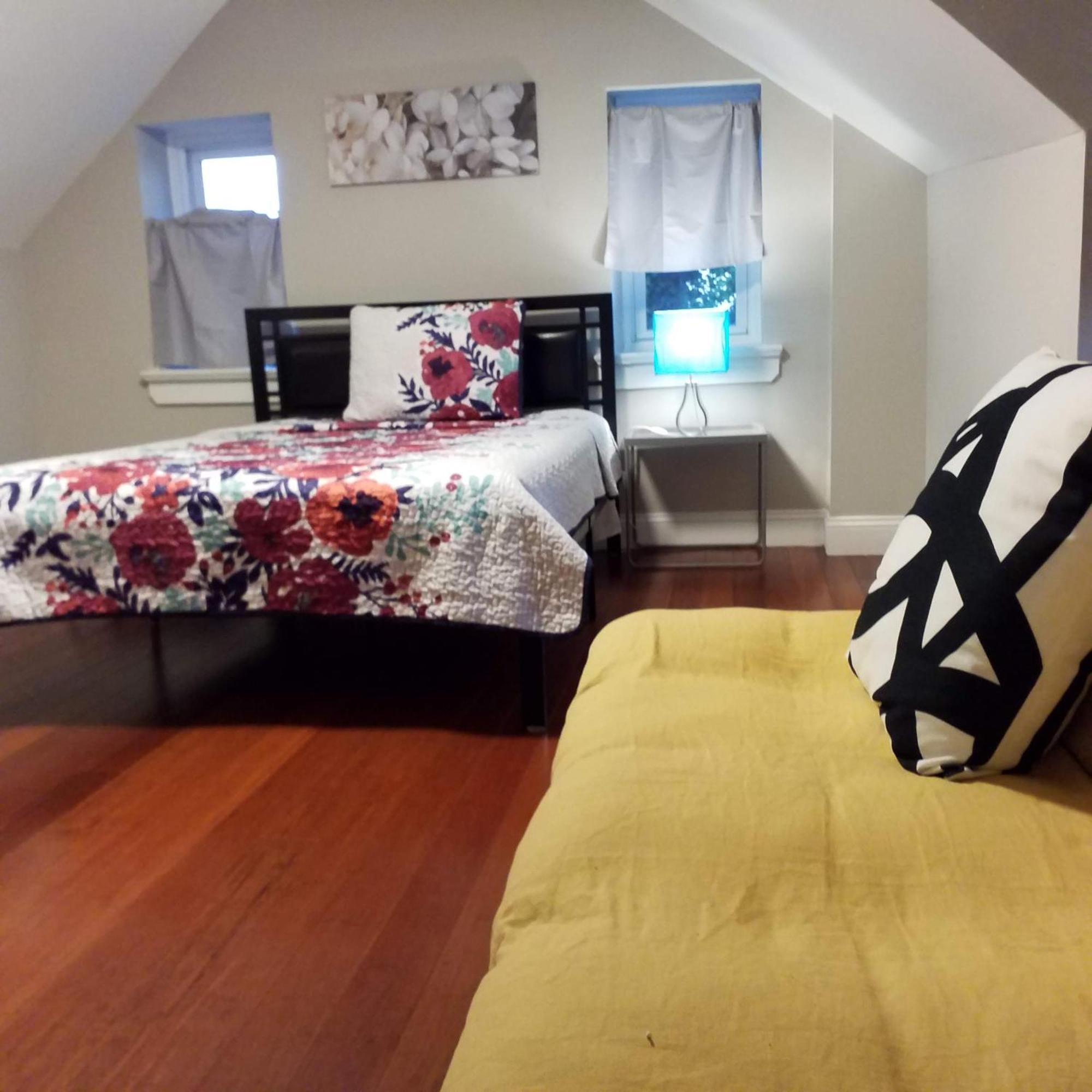 Fairmount House At The Mann Free Street Parking Quiet Spacious Guest house Philadelphia